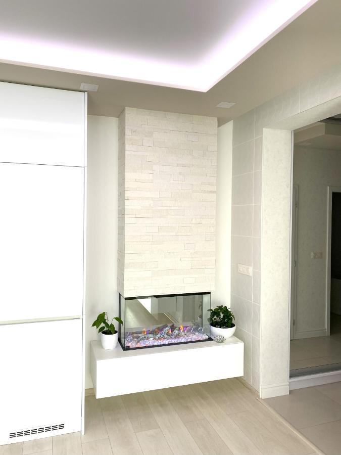 Die Eleganz - Apartment Near The City Center With Free Parking Pressburg Exterior foto